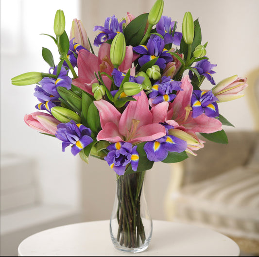 Bouquet 'Sapphires: Lilies and Irises' - Cupido